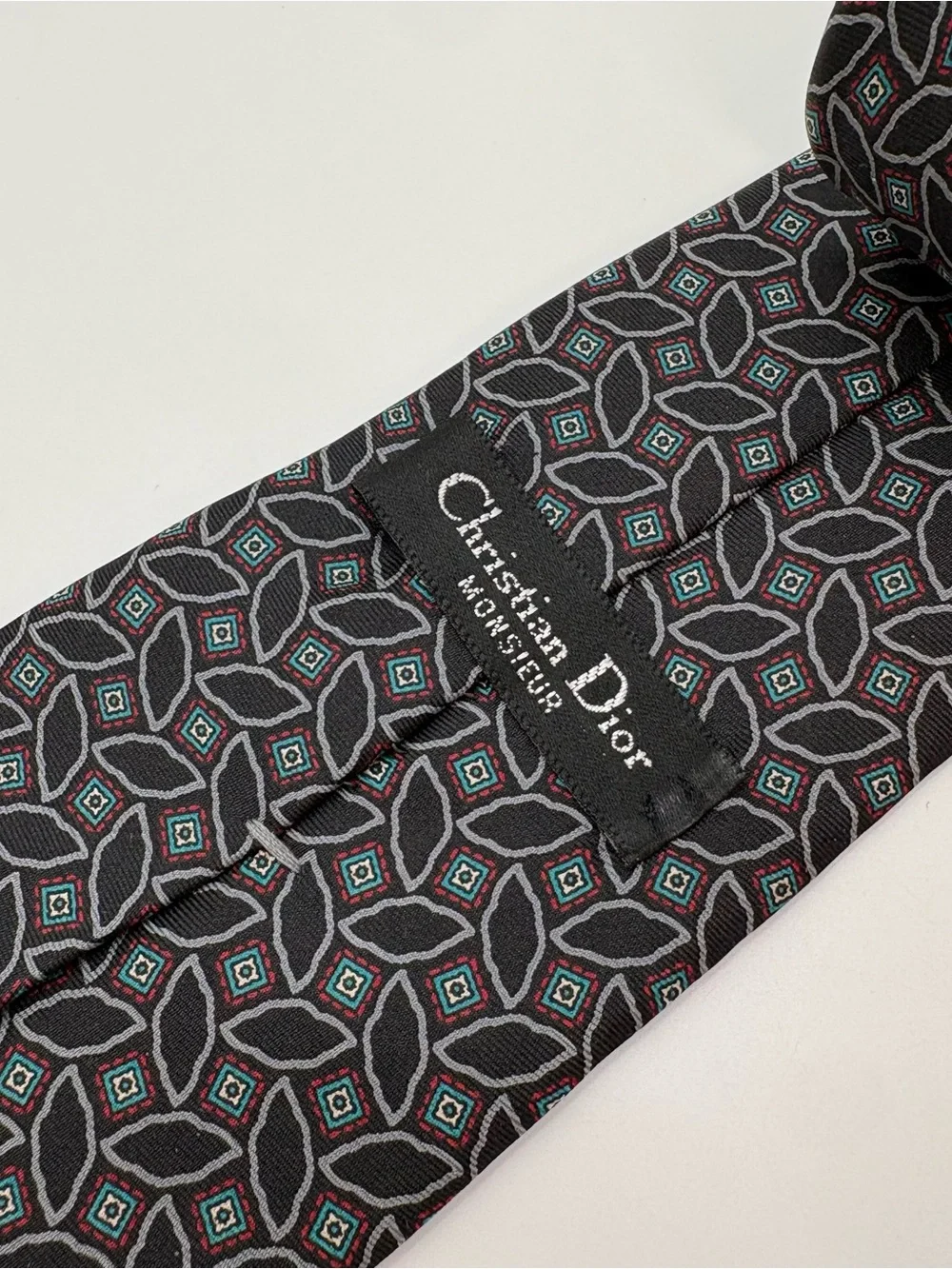 Dior Black Silk Tie with Subtle Geometric Motif